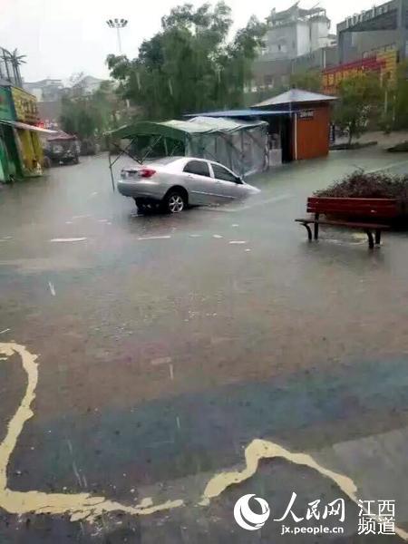 最新江西暴雨灾情及其影响